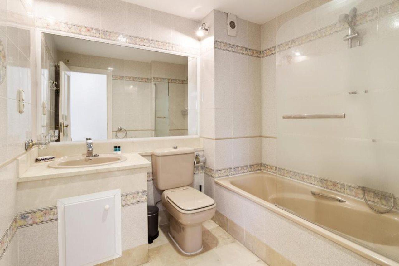 פואנגירולה Heritage Resorts At Matchroom מראה חיצוני תמונה